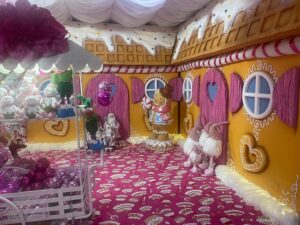 Santa Claus Village at Mondo Verde