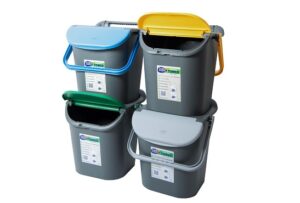 Tower trash can